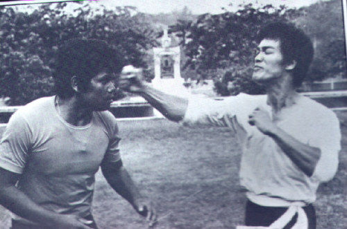 That Bruce Lee One Inch Punch